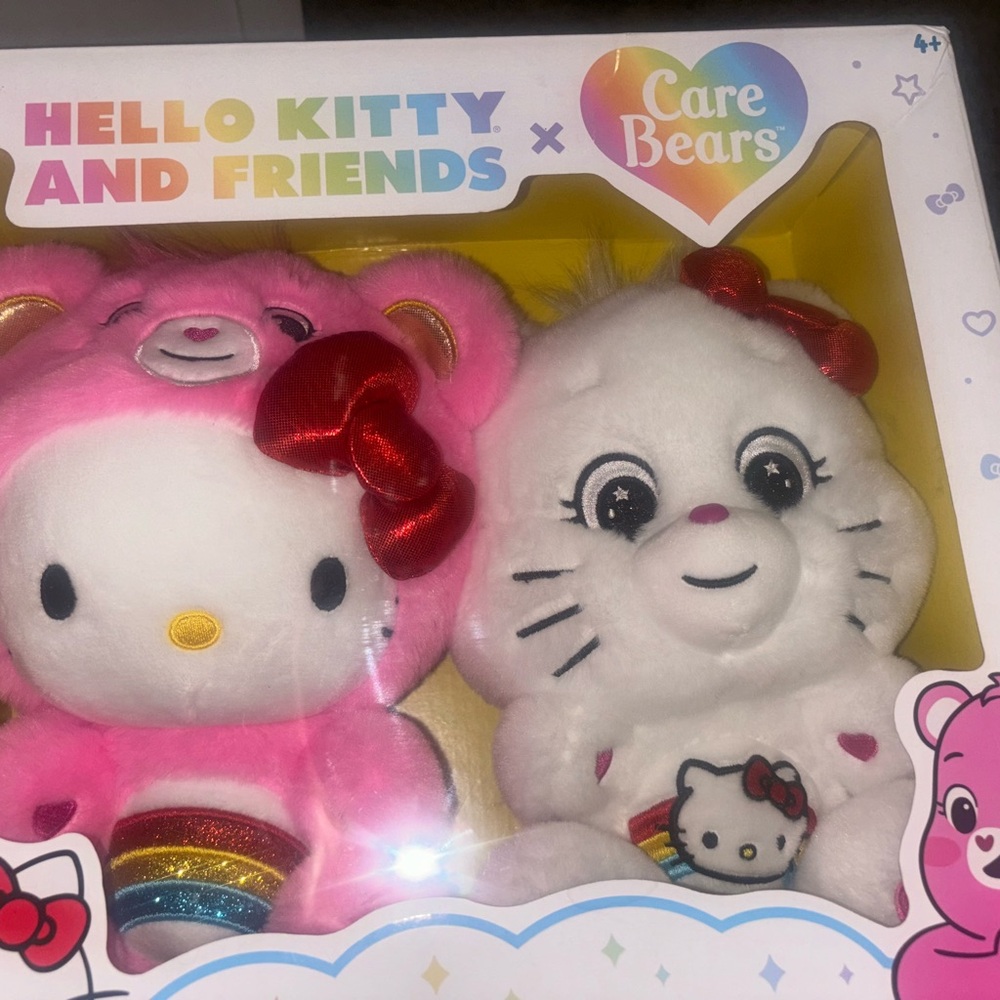 Hello Kitty & Friends Cheer Bear Plush Set - Pink and White